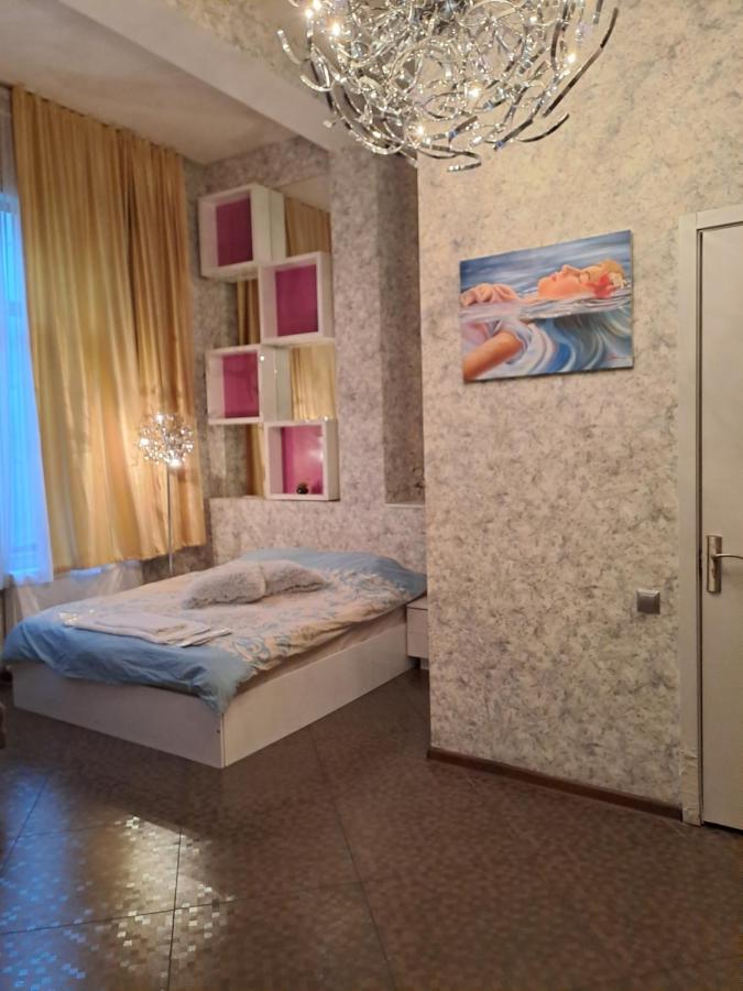 Hotel 6 Old Tbilissi Extérieur photo