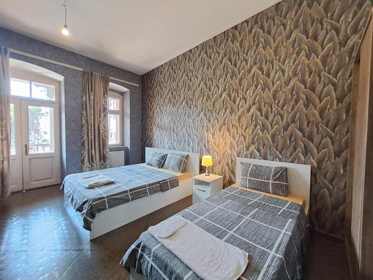Hotel 6 Old Tbilissi Extérieur photo